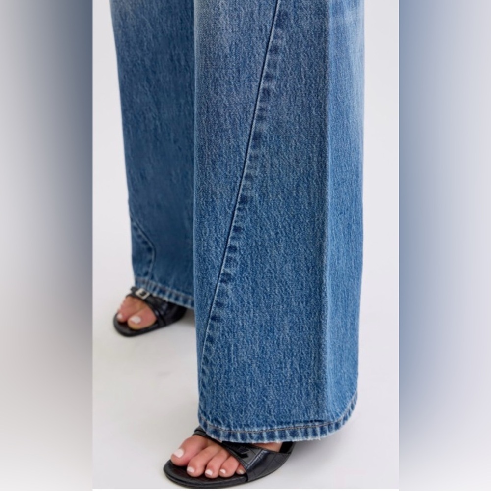 Cello High rise wide leg curb side  seem Classic Blue Women's Jeans - Picture 5 of 6